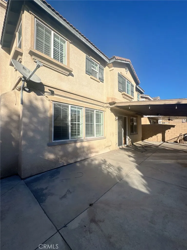 15341 Palm Leaf, Fontana, California 92336 home-pic-17