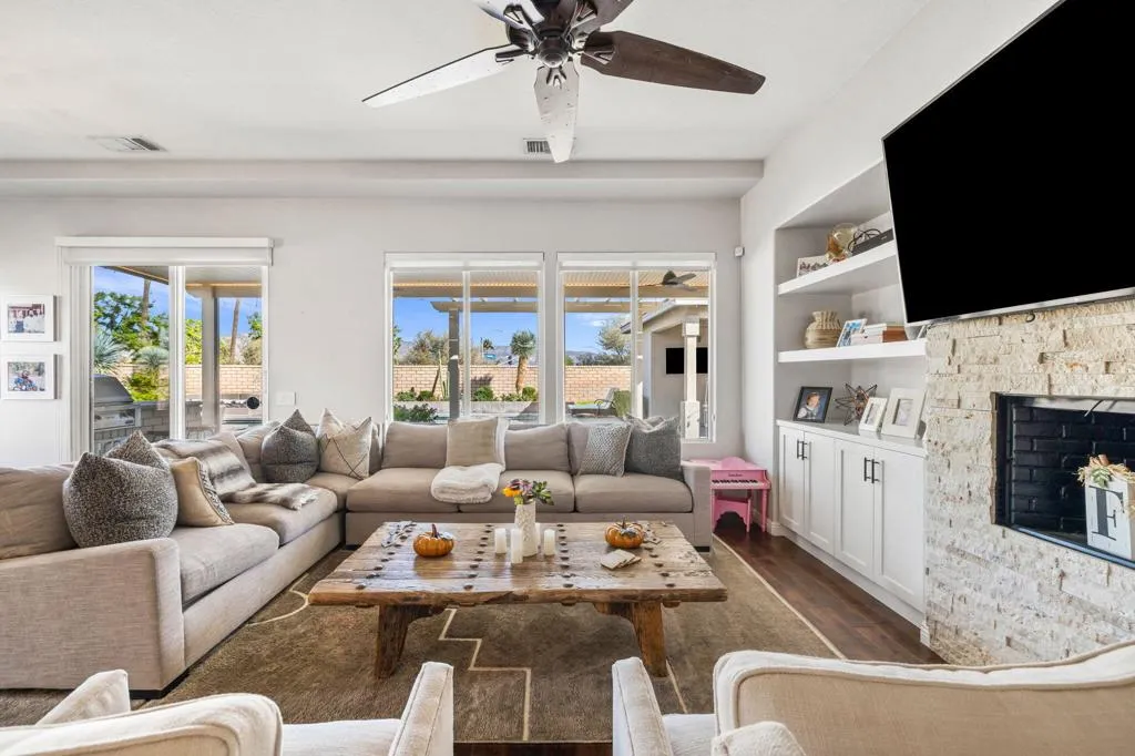 43070 Parkway Esplanade E, La Quinta, California 92253 home-pic-44