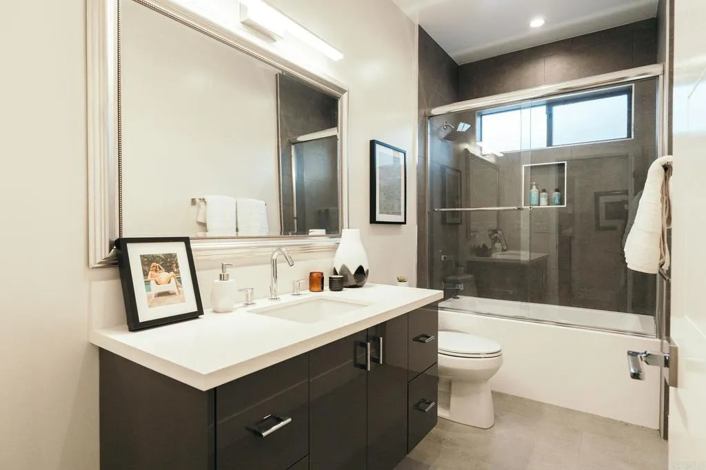 710 N Avenue 50, Los Angeles, California 90042 home-pic-25