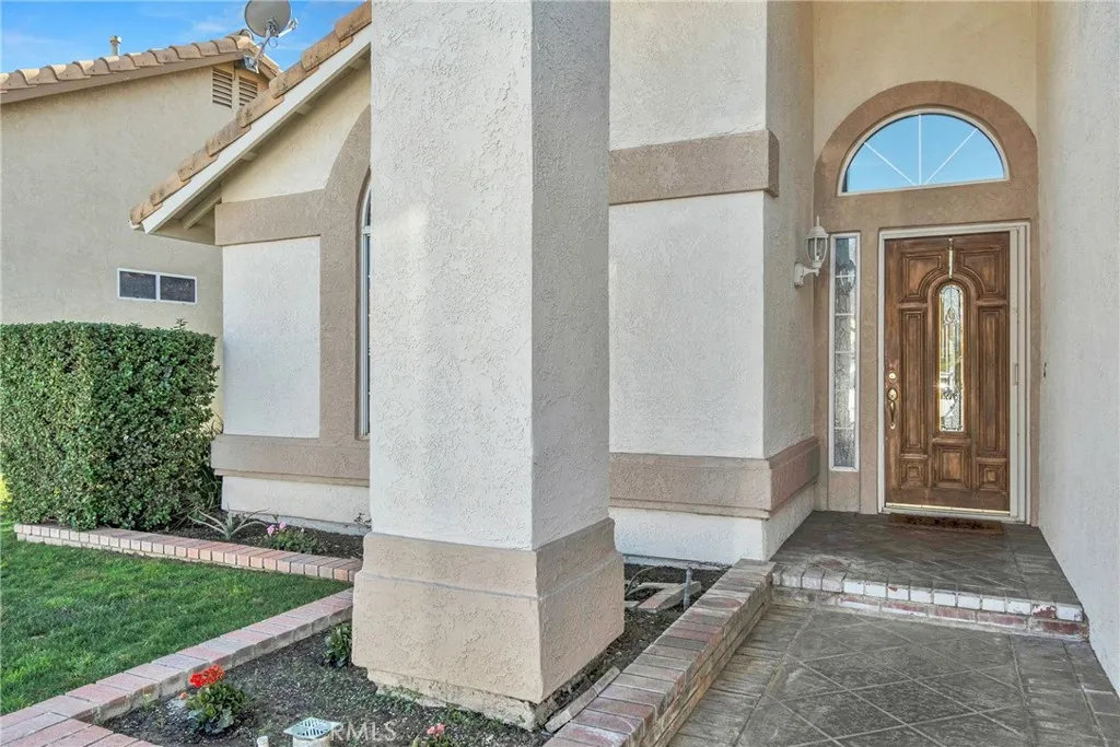 5640 Riviera, Banning, California 92220 home-pic-8