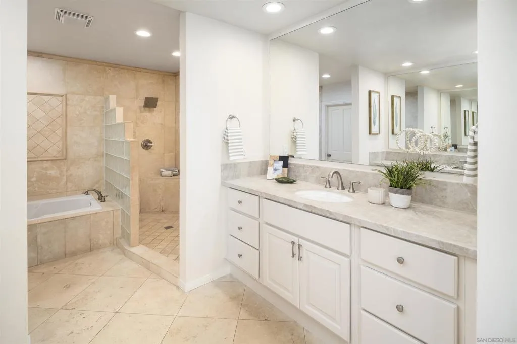 6129 La Flecha, Rancho Santa Fe, California 92067 home-pic-19