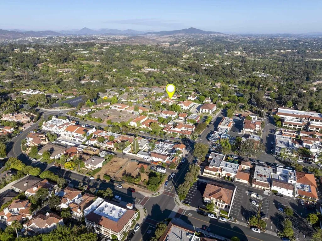 6129 La Flecha, Rancho Santa Fe, California 92067 home-pic-32