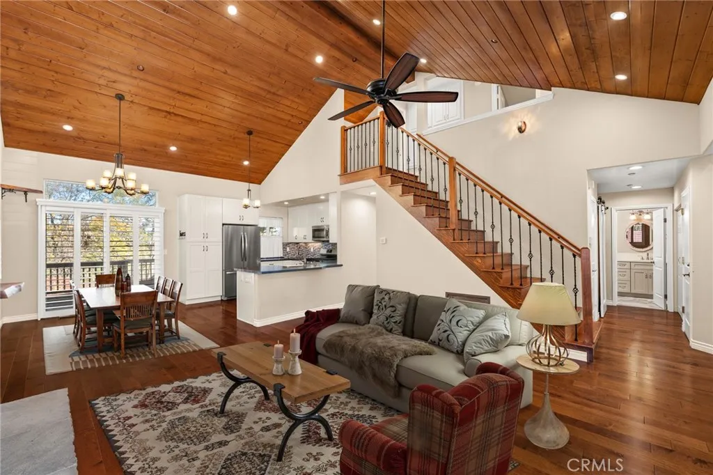 1158 Klondike, Lake Arrowhead, California 92352 home-pic-8