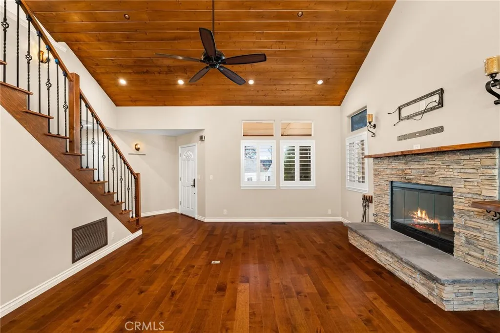 1158 Klondike, Lake Arrowhead, California 92352 home-pic-9