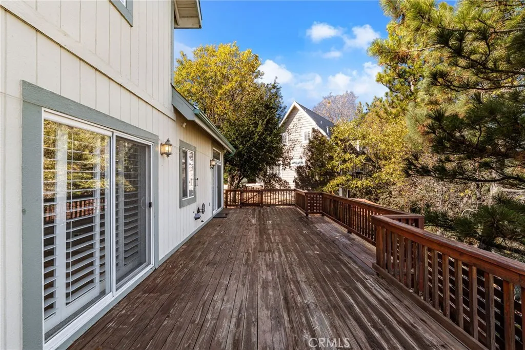 1158 Klondike, Lake Arrowhead, California 92352 home-pic-34