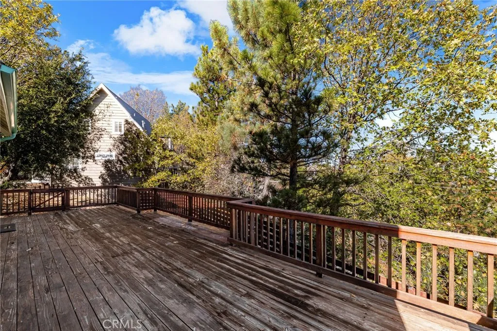 1158 Klondike, Lake Arrowhead, California 92352 home-pic-35