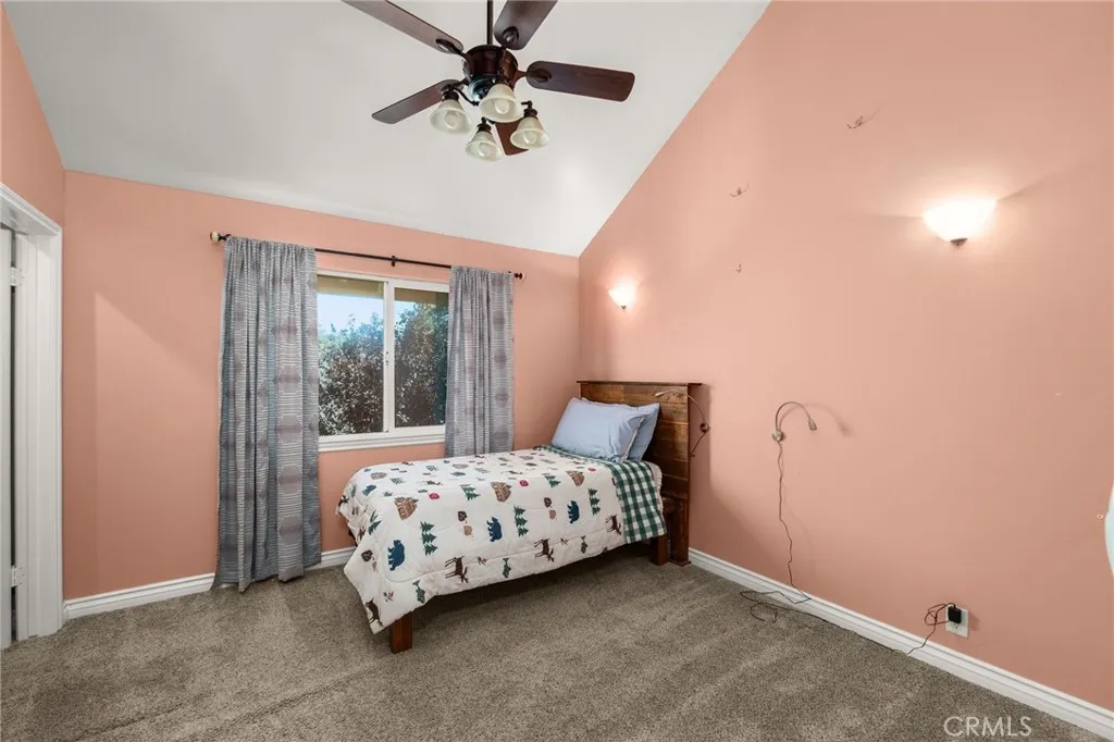 1158 Klondike, Lake Arrowhead, California 92352 home-pic-27