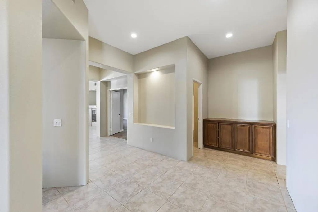 86 N Kavenish Drive, Rancho Mirage, California 92270 home-pic-4