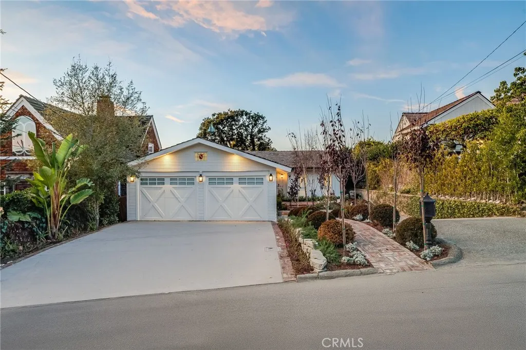 360 Diamond, Laguna Beach, California 92651 home-pic-35