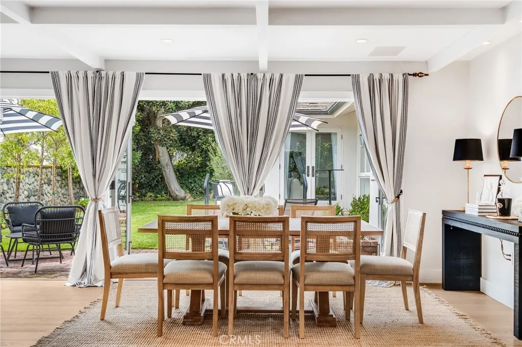 360 Diamond, Laguna Beach, California 92651 home-pic-9