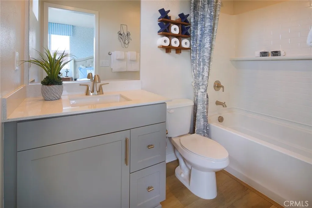 9523 Hannah Way, Riverside, California 92503 home-pic-22