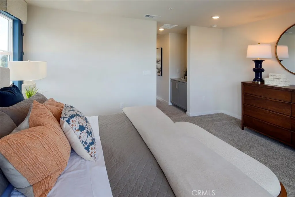 9523 Hannah Way, Riverside, California 92503 home-pic-19
