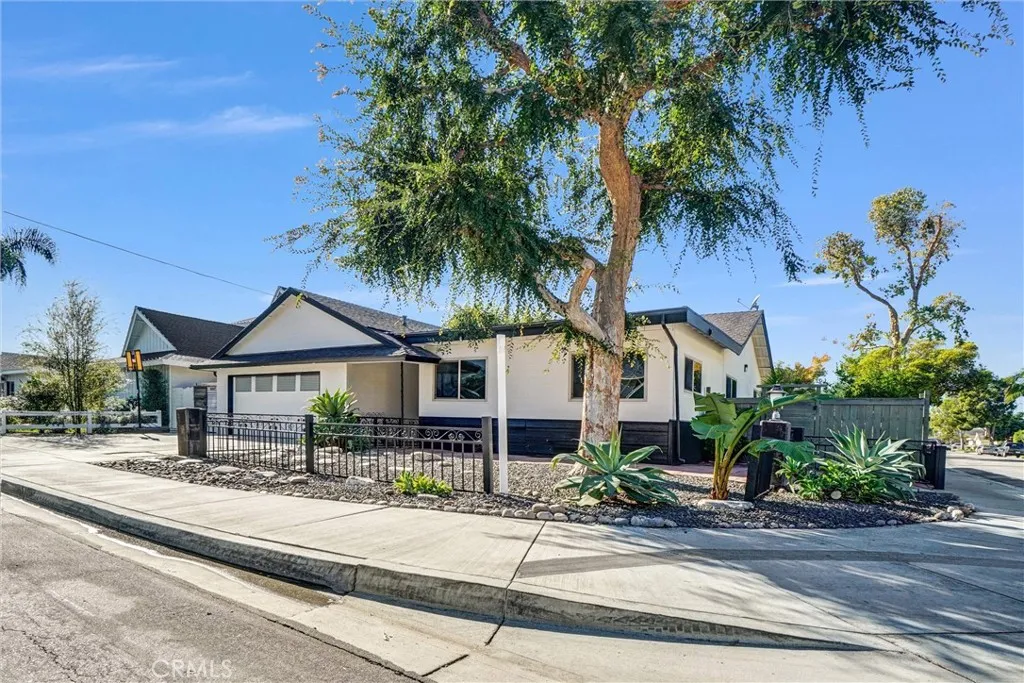 3157 Cork, Costa Mesa, California 92626 home-pic-2