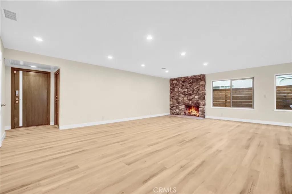 3157 Cork, Costa Mesa, California 92626 home-pic-8