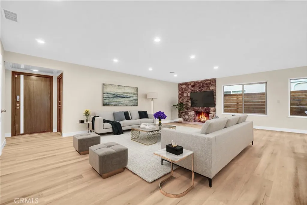 3157 Cork, Costa Mesa, California 92626 home-pic-35