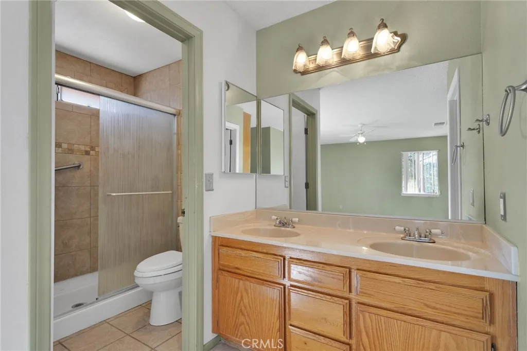 22111 Isatis, Apple Valley, California 92307 home-pic-34