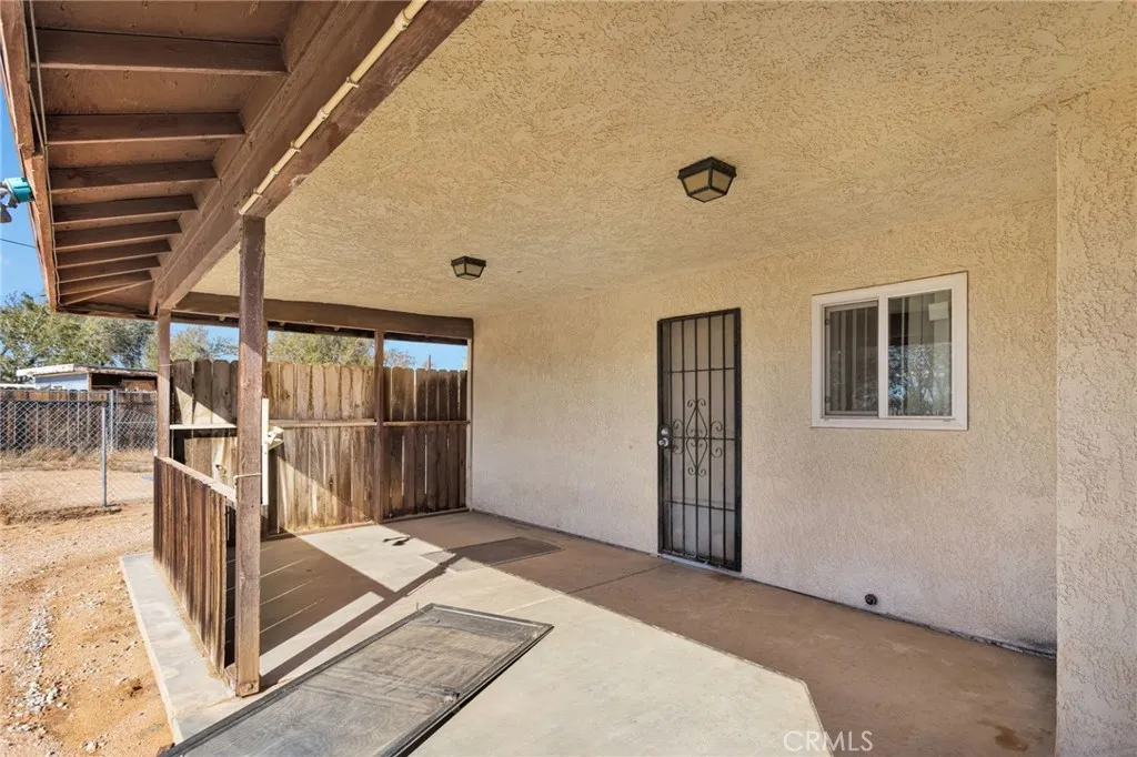 22111 Isatis, Apple Valley, California 92307 home-pic-40