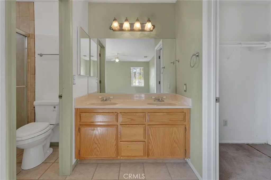 22111 Isatis, Apple Valley, California 92307 home-pic-33