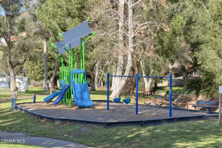 057_1504_covington_avenue_0064_352