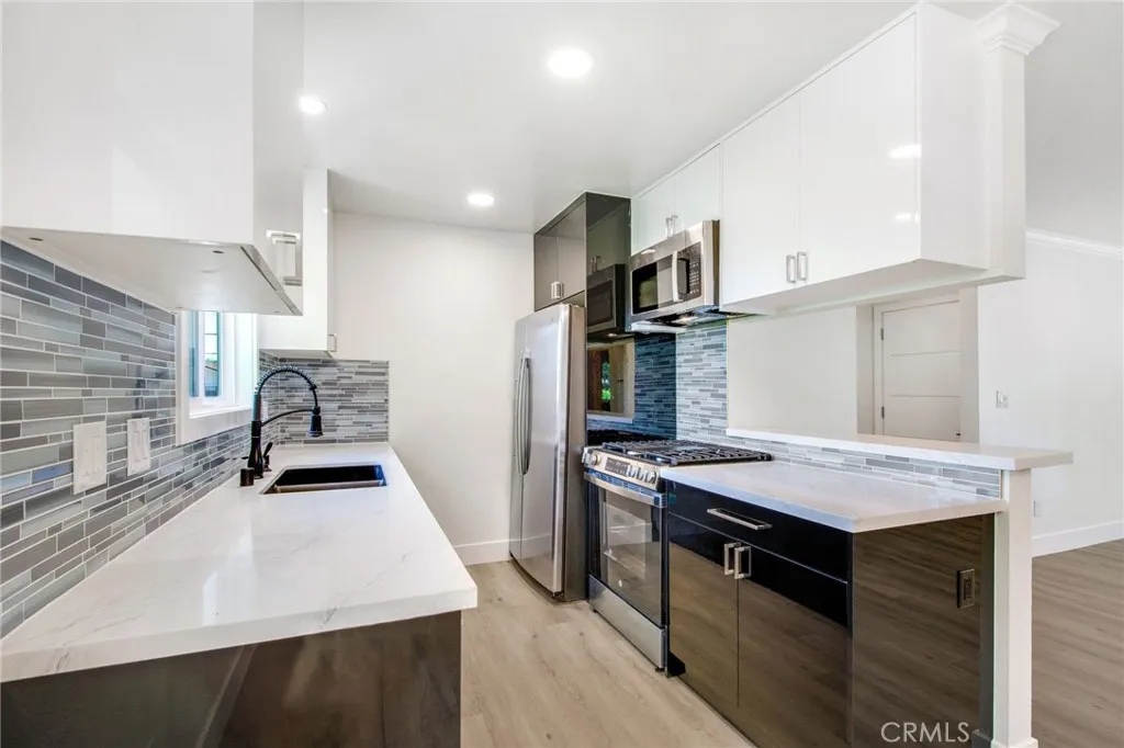 117 Avenida Algodon, San Clemente, California 92672 home-pic-6