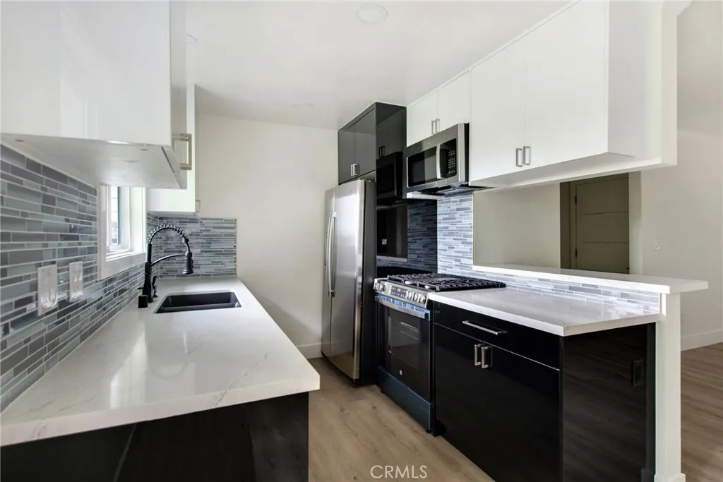 117 Avenida Algodon, San Clemente, California 92672 home-pic-16