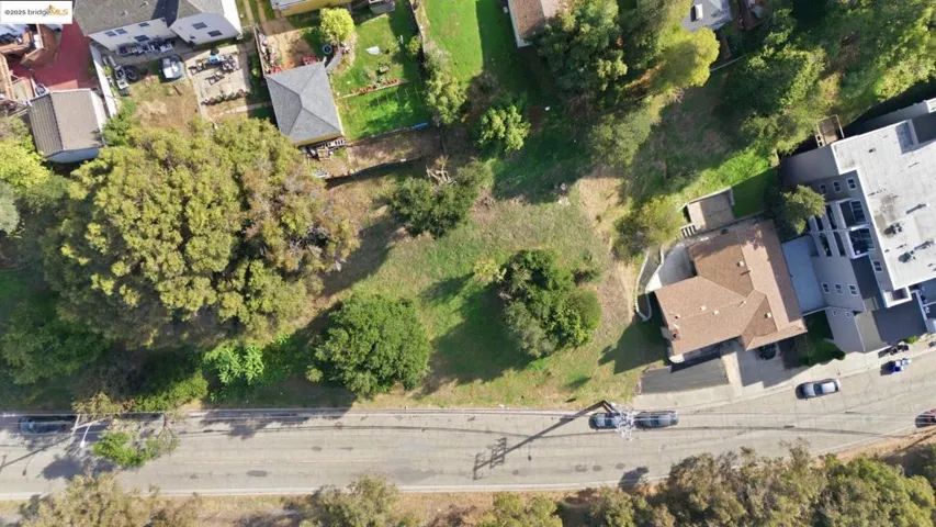 Aerial view of property's location