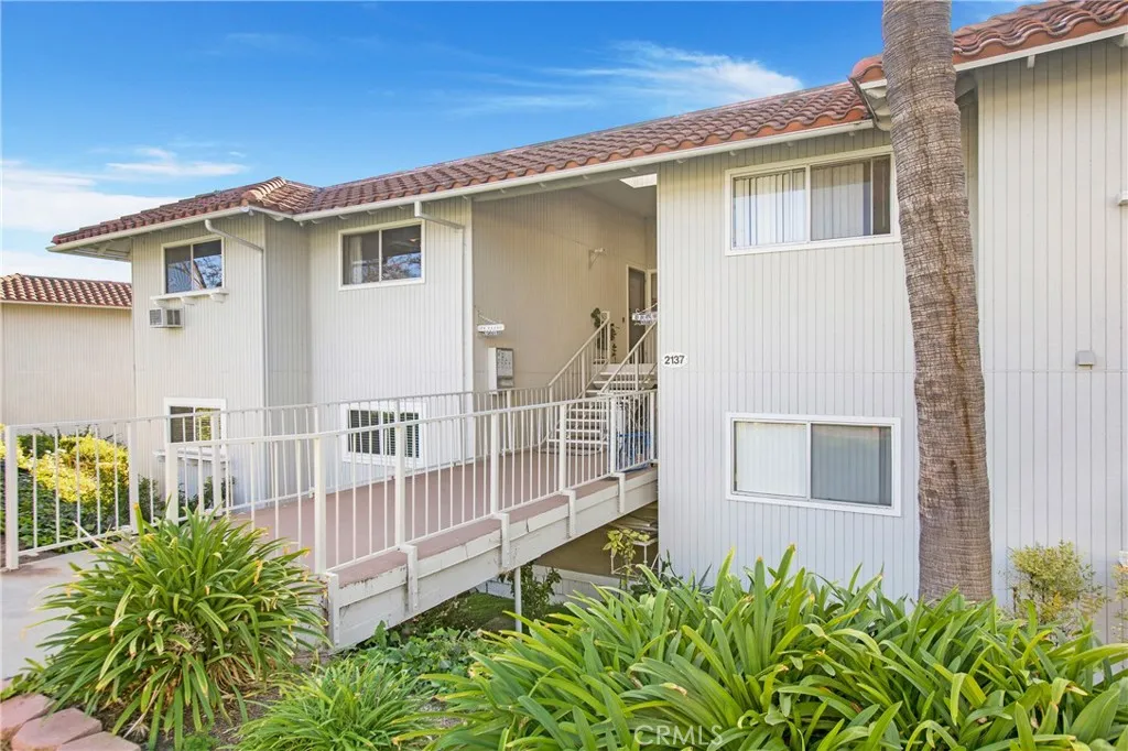 2137 Ronda Granada A, Laguna Woods, California 92637 home-pic-0