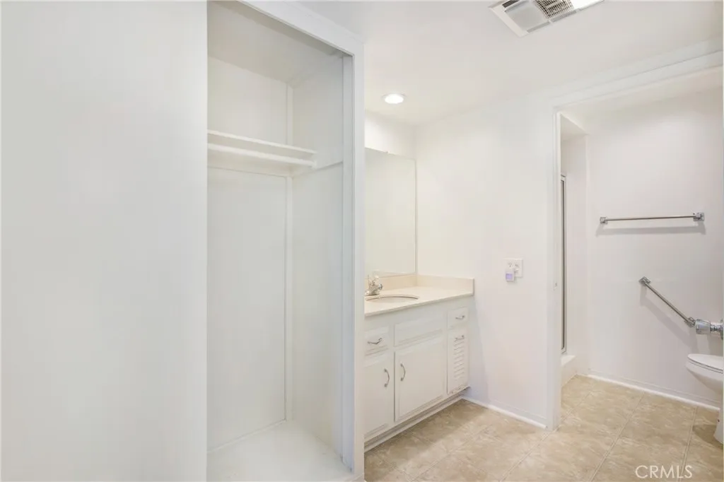 2137 Ronda Granada A, Laguna Woods, California 92637 home-pic-11