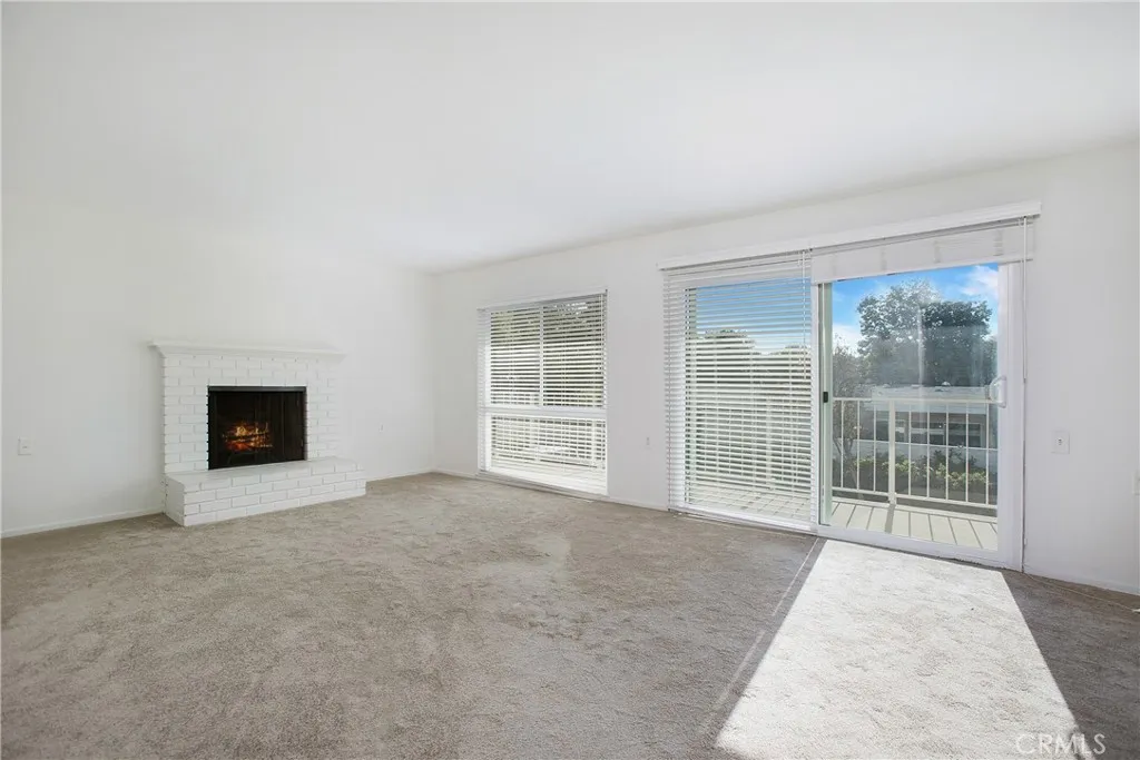 2137 Ronda Granada A, Laguna Woods, California 92637 home-pic-3