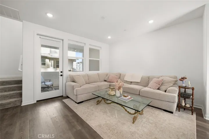 905 Madonna 14, San Luis Obispo, California 93405