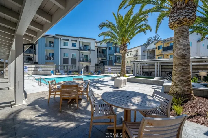 905 Madonna 14, San Luis Obispo, California 93405