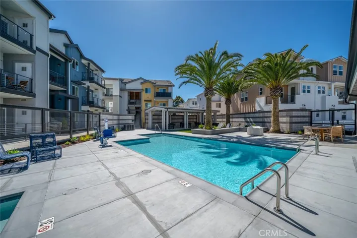 905 Madonna 14, San Luis Obispo, California 93405