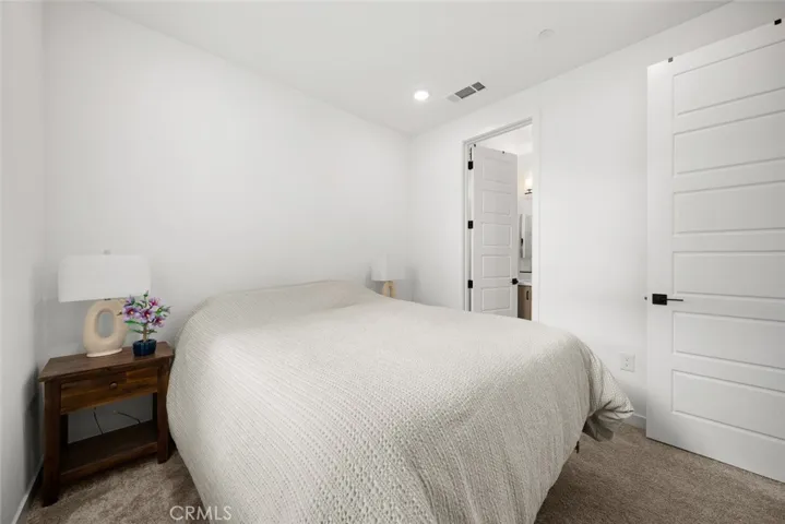 905 Madonna 14, San Luis Obispo, California 93405