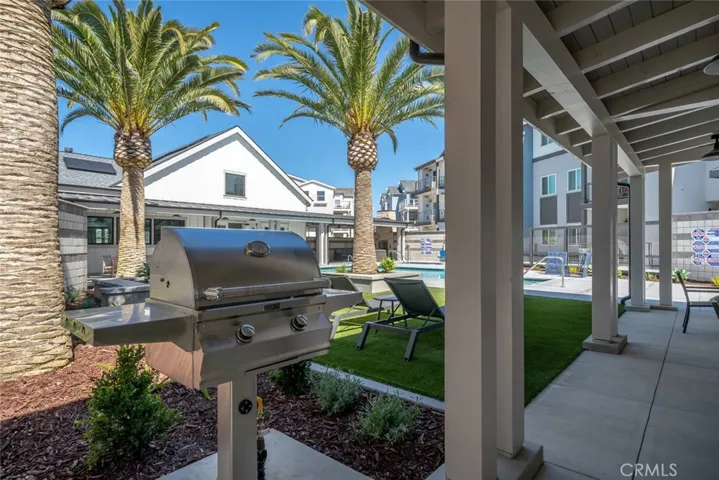 905 Madonna 14, San Luis Obispo, California 93405