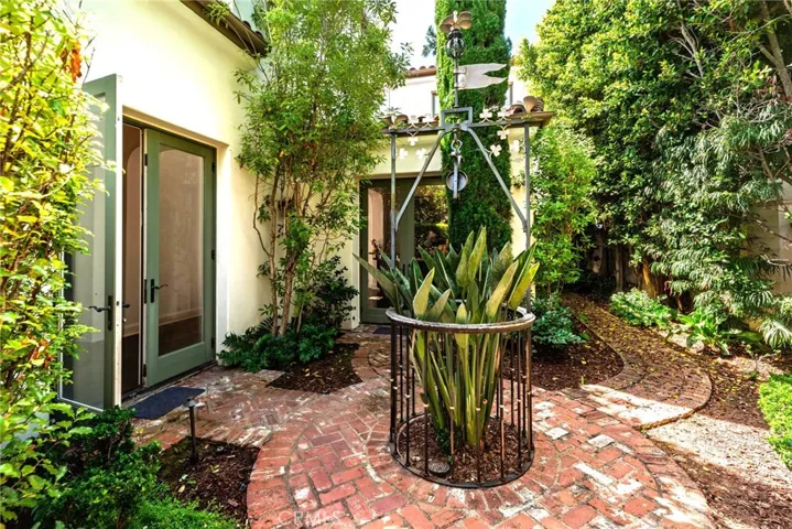 26 Tasman Sea, Newport Coast, California 92657