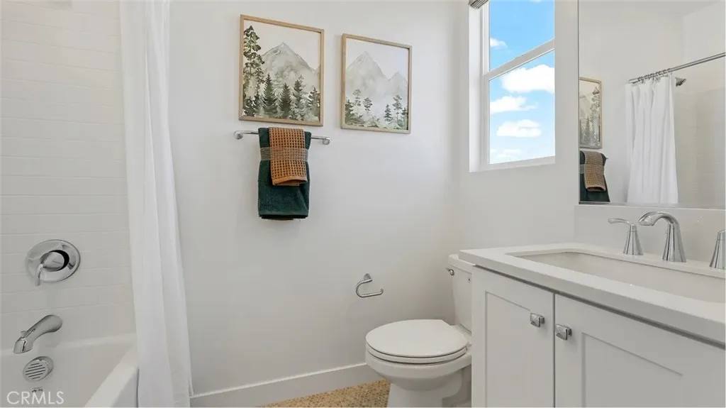 27569 Millstone Place, Valencia, California 91381 home-pic-15