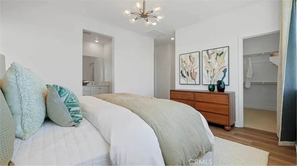 27569 Millstone Place, Valencia, California 91381 home-pic-9