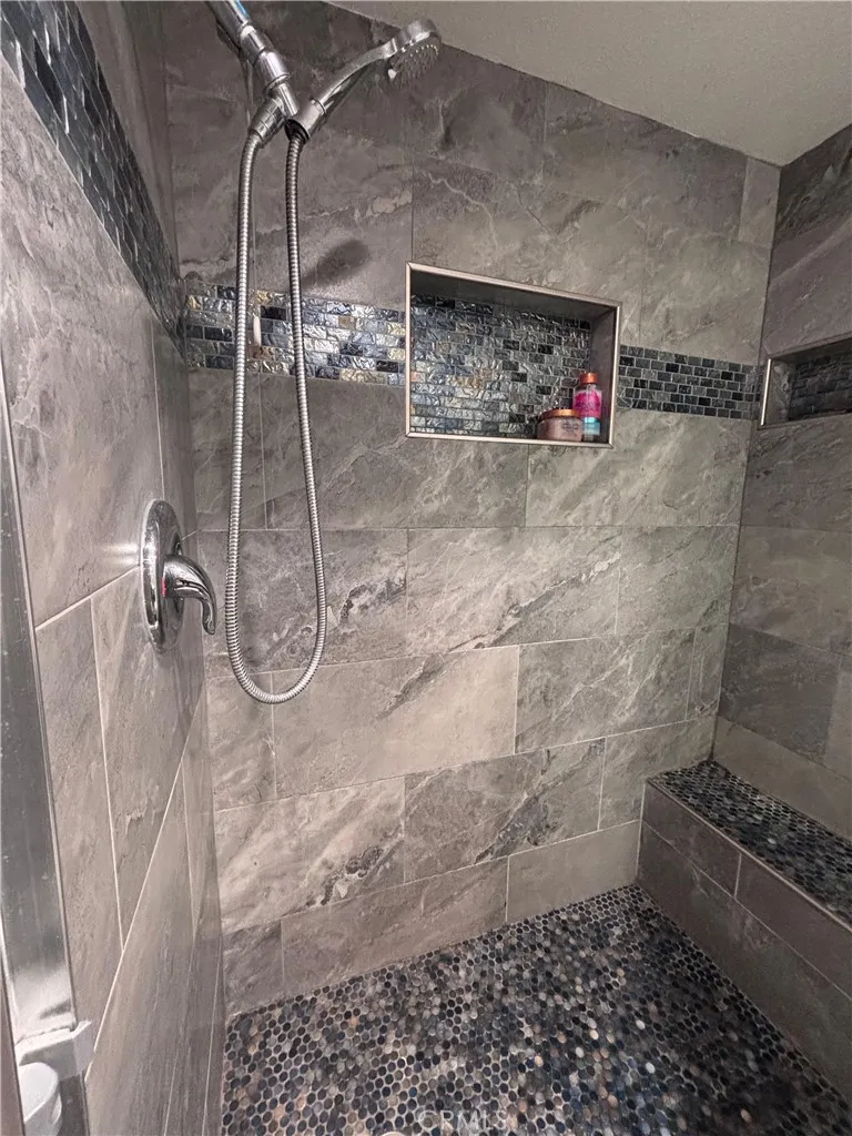 560 Coudures Way, Perris, California 92571 home-pic-16