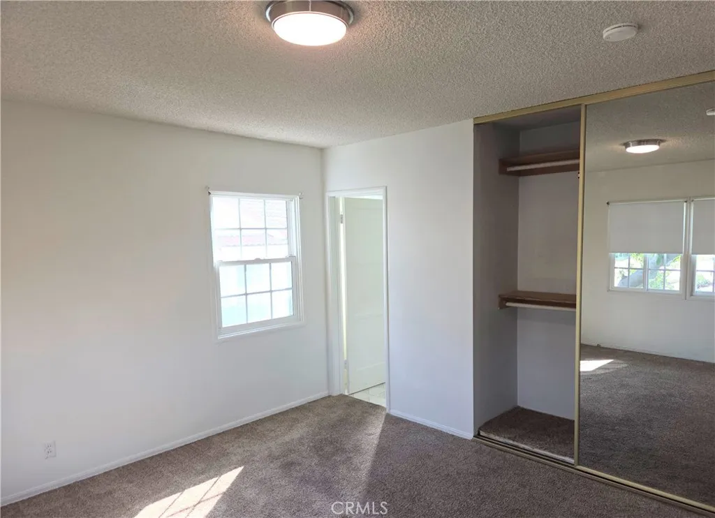 1103 S Malgren Avenue, San Pedro, California 90732 home-pic-21