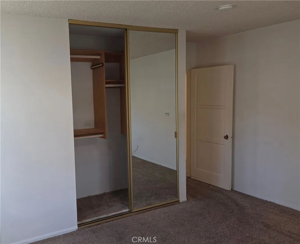1103 S Malgren Avenue, San Pedro, California 90732 home-pic-20