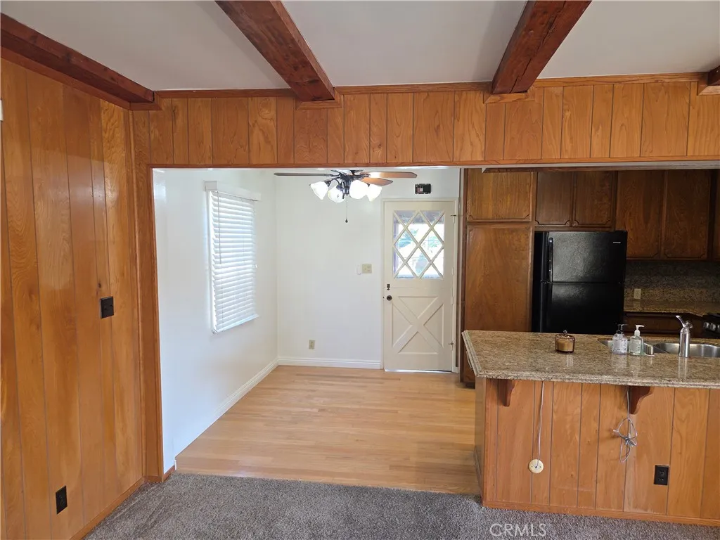 1103 S Malgren Avenue, San Pedro, California 90732 home-pic-14