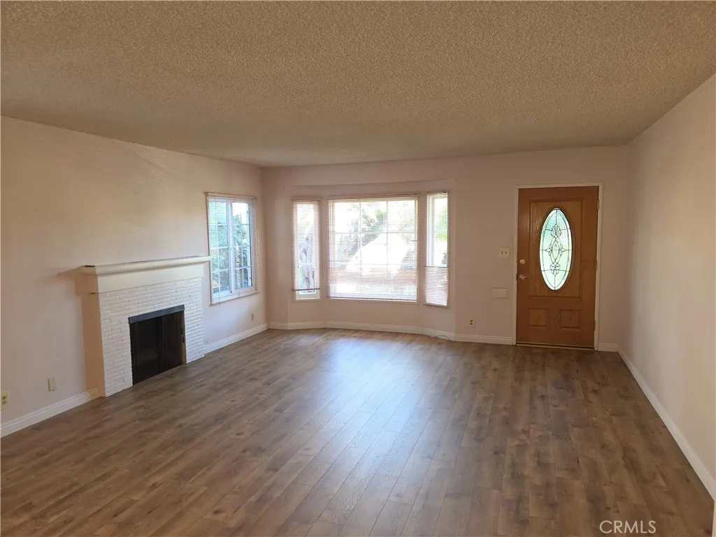 1103 S Malgren Avenue, San Pedro, California 90732 home-pic-8