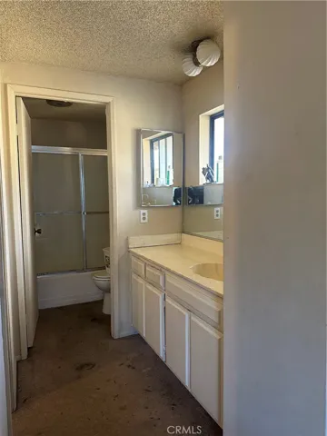 15051 Sherman, Van Nuys, California 91405