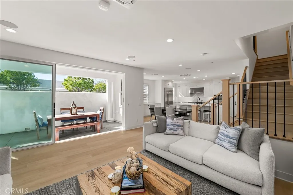 2127 Cresta, Newport Beach, California 92660 home-pic-6