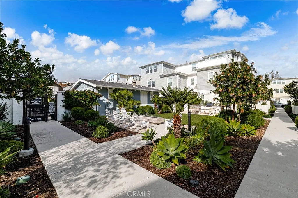 2127 Cresta, Newport Beach, California 92660 home-pic-23