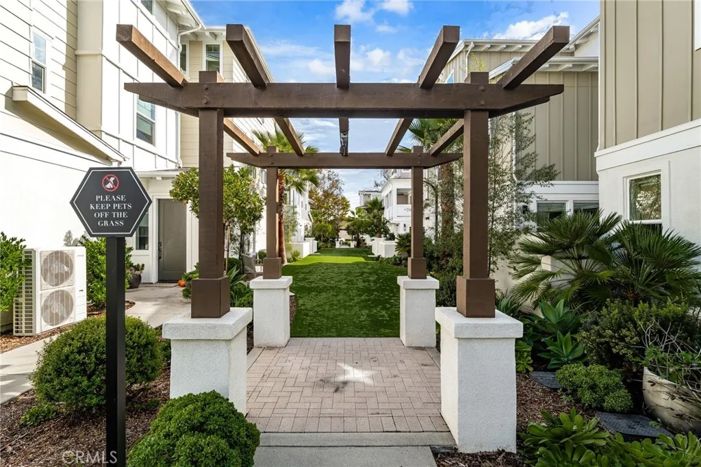 2127 Cresta, Newport Beach, California 92660 home-pic-22