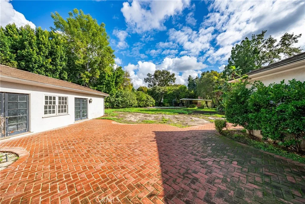 1210 Rodeo Road, Arcadia, California 91006 home-pic-6