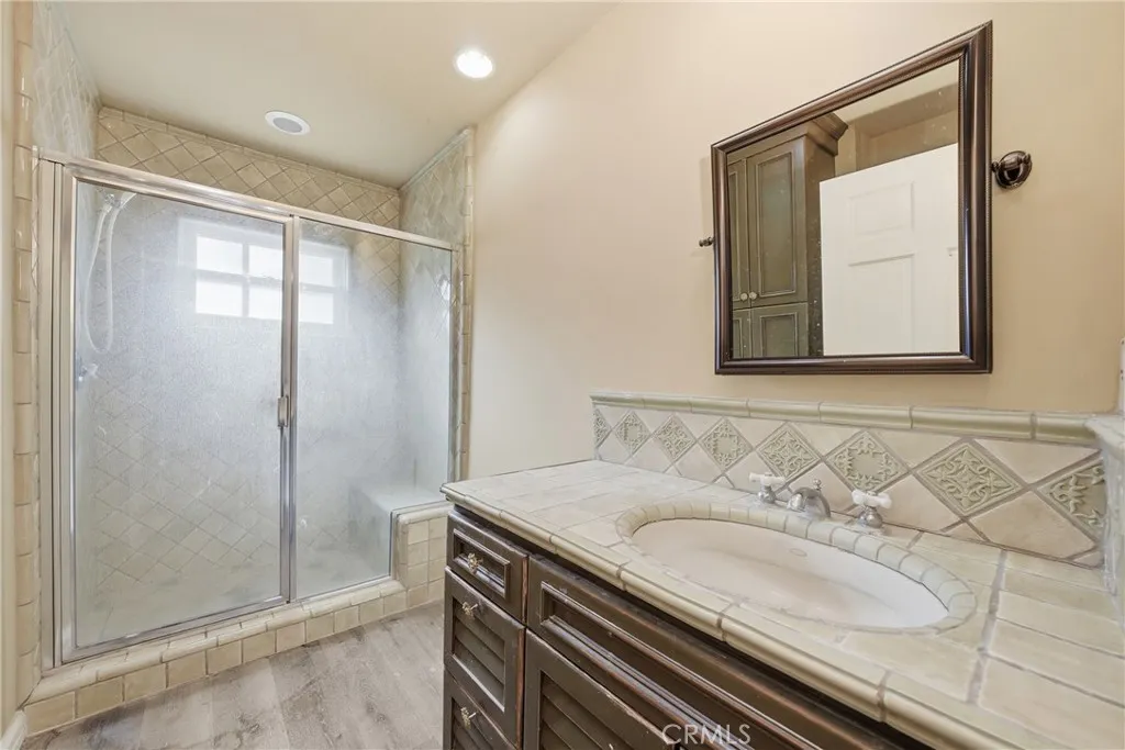 1210 Rodeo Road, Arcadia, California 91006 home-pic-16
