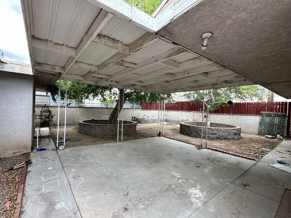 102 Erin Drive, Needles, California 92363 home-pic-22