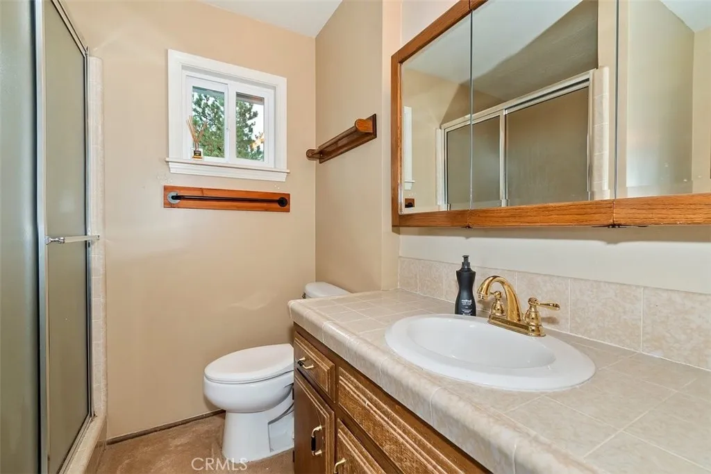 26822 Huron, Lake Arrowhead, California 92352 home-pic-17
